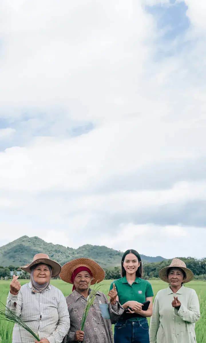 ความมุ่งมั่นอย่างแท้จริง <br/>ที่จะยืนเคียงข้างเกษตรกรในทุกย่างก้าว